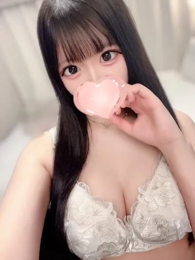りるむ【アイドル級ルックス♡超癒し系セラピ】 のプロフィール | Eden | 〜エデン〜