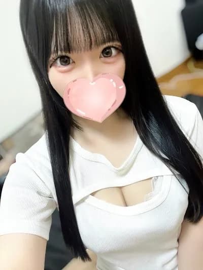 りるむ【アイドル級ルックス♡超癒し系セラピ】 のプロフィール | Eden | 〜エデン〜