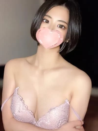らん【予約不可避♡愛嬌抜群×神ビジュ】 のプロフィール | Eden | 〜エデン〜
