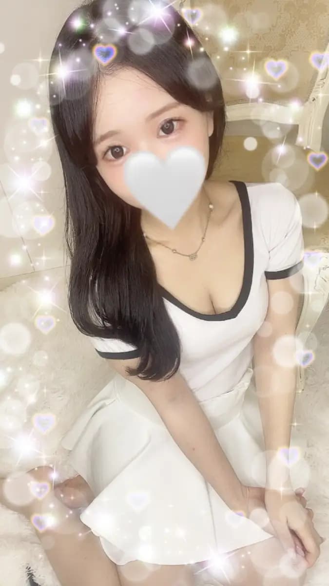 桃瀬ゆうか のプロフィール | メンズエステ ねむりる | 五感を満たす至福のリラクゼーション。身も心もリラックスできる最高の癒しをご提供いたします。