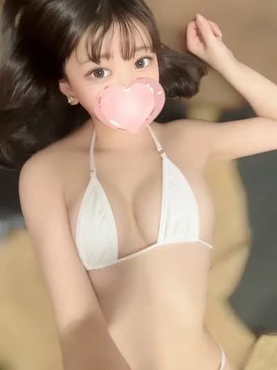 ろあ【癒し系恋人♡絶品のふれあい】 のプロフィール | Eden | 〜エデン〜