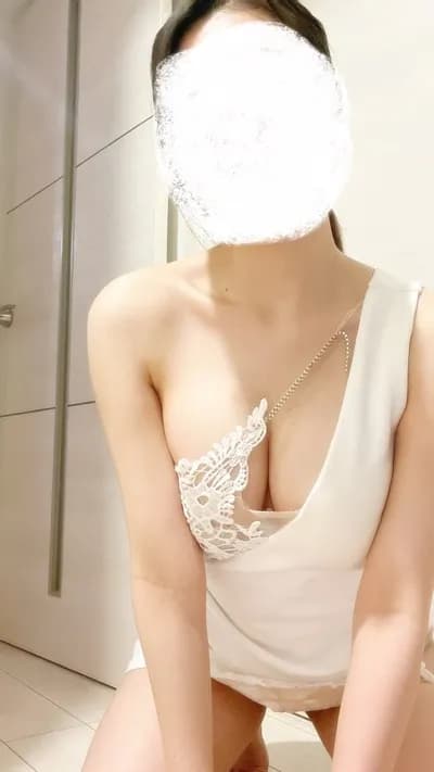 ピンキー♥グラッツェ小倉 | 黒沢 えり のプロフィール | 小倉メンズエステ