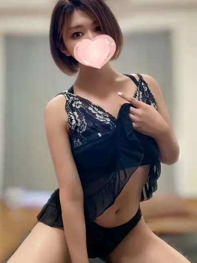 りく【愛嬌抜群♡超距離施術】 のプロフィール | Eden | 〜エデン〜