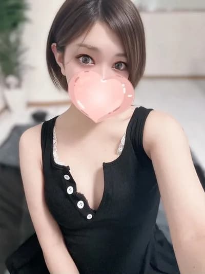 りく【愛嬌抜群♡超距離施術】 のプロフィール | Eden | 〜エデン〜