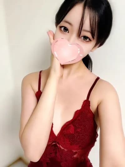 すず【色気溢れるグラビア級美女♡】 のプロフィール | Eden | 〜エデン〜