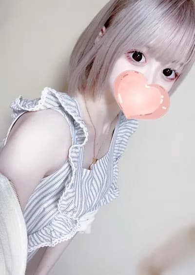 めるる【絶対的アイドル♡神スタイル】 のプロフィール | Eden | 〜エデン〜