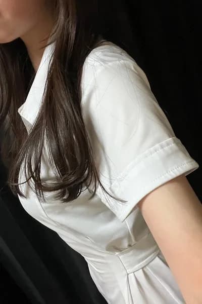 新横浜リラクゼーション ＬＵＸ ～ラックス～ | 結城あすか のプロフィール | 遂に新横浜に上陸！完全会員制のメンズリラクゼーション店です♪容姿技術ともに優れたセラピストがお客様の疲れを癒します♫