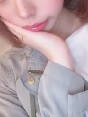 新横浜リラクゼーション ＬＵＸ ～ラックス～ | 哀川なつ のプロフィール | 遂に新横浜に上陸！完全会員制のメンズリラクゼーション店です♪容姿技術ともに優れたセラピストがお客様の疲れを癒します♫