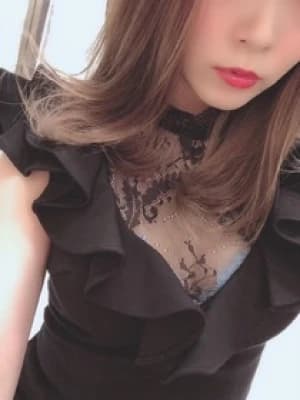 新横浜リラクゼーション ＬＵＸ ～ラックス～ | 沢尻はる のプロフィール | 遂に新横浜に上陸！完全会員制のメンズリラクゼーション店です♪容姿技術ともに優れたセラピストがお客様の疲れを癒します♫