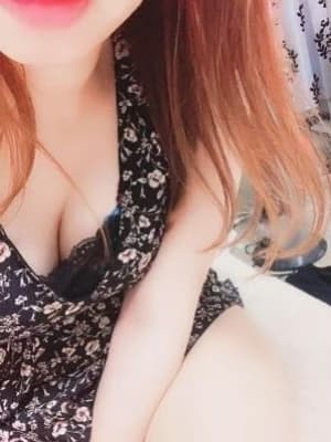 新横浜リラクゼーション ＬＵＸ ～ラックス～ | 遠藤あき のプロフィール | 遂に新横浜に上陸！完全会員制のメンズリラクゼーション店です♪容姿技術ともに優れたセラピストがお客様の疲れを癒します♫