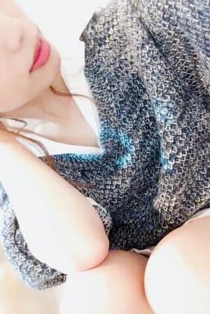 新横浜リラクゼーション ＬＵＸ ～ラックス～ | 藤野えりか のプロフィール | 遂に新横浜に上陸！完全会員制のメンズリラクゼーション店です♪容姿技術ともに優れたセラピストがお客様の疲れを癒します♫