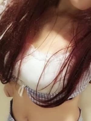 新横浜リラクゼーション ＬＵＸ ～ラックス～ | 市川さゆり のプロフィール | 遂に新横浜に上陸！完全会員制のメンズリラクゼーション店です♪容姿技術ともに優れたセラピストがお客様の疲れを癒します♫