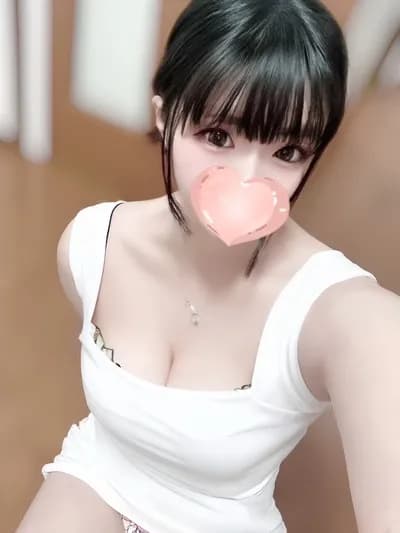 なつめ【国宝級Gカップ♡愛嬌抜群美女】 のプロフィール | Eden | 〜エデン〜