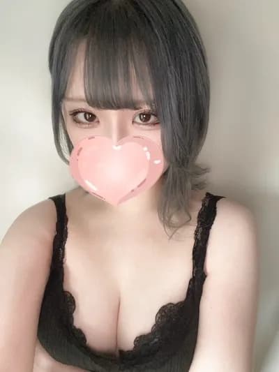 ゆみり【愛らしすぎる激推しセラピ♡】 のプロフィール | Eden | 〜エデン〜