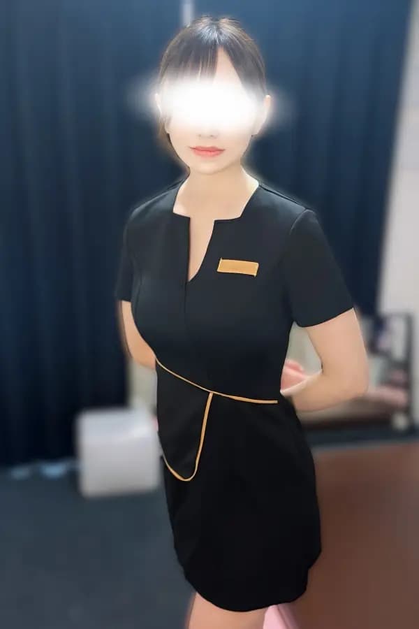 成美 ありさ
