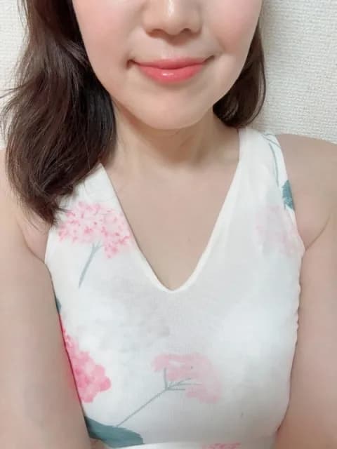 百瀬りんかさんのプロフィール｜横浜・新横浜・町田・メンズエステ｜横浜新横浜町田人妻メンズエステ
