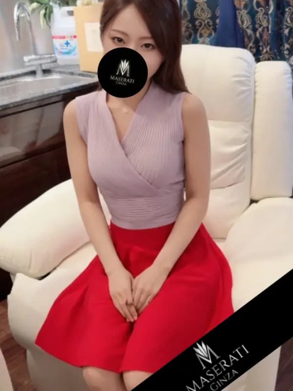 小松めい【VIP】さんのプロフィール｜施術のプロフェッショナルなセラピストと高級感のあるルームで高級施術を堪能｜マセラティ銀座　　　北新地梅田店/   銀座本店