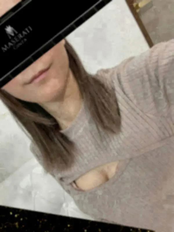 輝城るなさんのプロフィール｜施術のプロフェッショナルなセラピストと高級感のあるルームで高級施術を堪能｜マセラティ銀座　　　北新地梅田店/   銀座本店