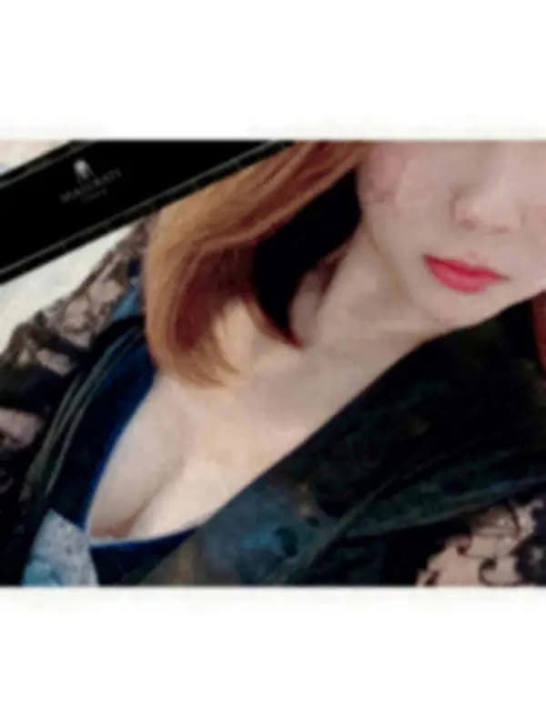 秋元るい【異次元の美女】さんのプロフィール｜施術のプロフェッショナルなセラピストと高級感のあるルームで高級施術を堪能｜マセラティ銀座　　　北新地梅田店/   銀座本店