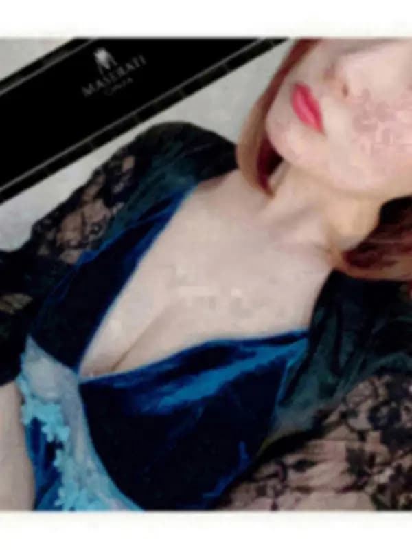 秋元るい【異次元の美女】さんのプロフィール｜施術のプロフェッショナルなセラピストと高級感のあるルームで高級施術を堪能｜マセラティ銀座　　　北新地梅田店/   銀座本店