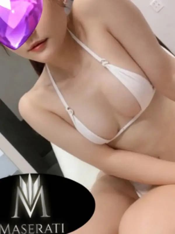 椿あいさんのプロフィール｜施術のプロフェッショナルなセラピストと高級感のあるルームで高級施術を堪能｜マセラティ銀座　　　北新地梅田店/   銀座本店