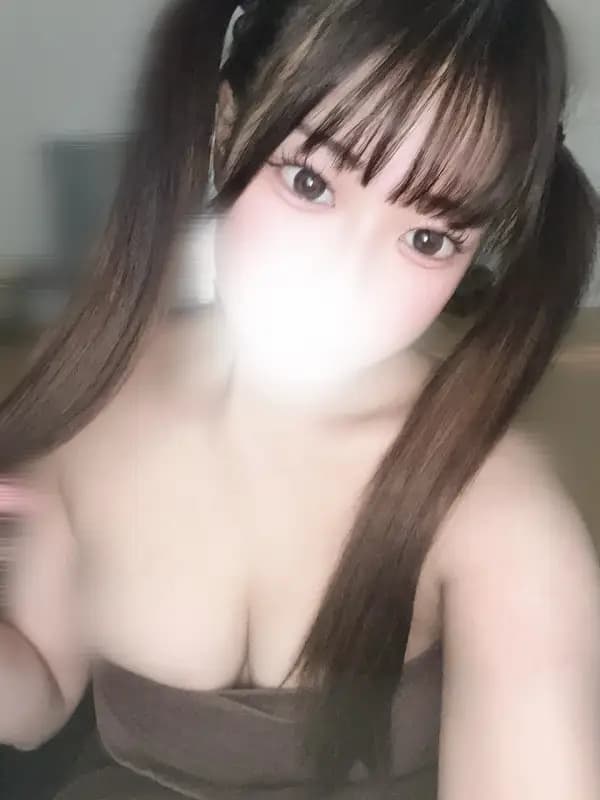 涼芽　りりさんのプロフィール｜調布・千歳烏山・橋本・相模原 メンズエステ｜Unison Spa（ユニゾンスパ）
