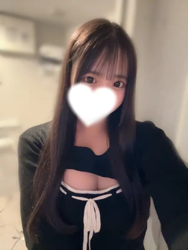 篠田　ましろさんのプロフィール｜調布・千歳烏山・橋本・相模原 メンズエステ｜Unison Spa（ユニゾンスパ）