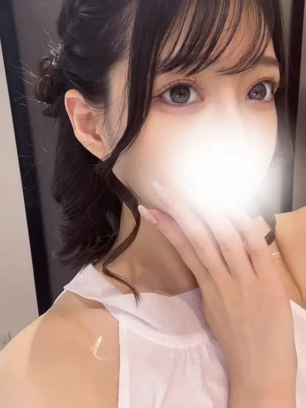 皇　りずさんのプロフィール｜調布・千歳烏山・橋本・相模原 メンズエステ｜Unison Spa（ユニゾンスパ）