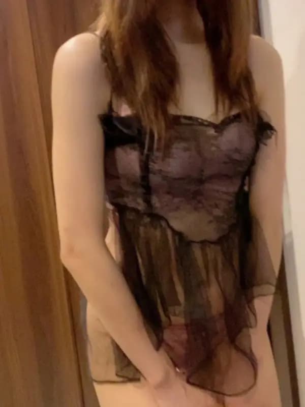 小倉あかねさんのプロフィール｜大人の女性による、寛容力と包容力のある美蝶が戯れる、高級店でのサービスを✨ずば抜けた才覚をもつｾﾗﾋﾟｽﾄによる究極の施術を受けることができる、90分コースをぜひご堪能ください。｜東京目黒高級セレブ熟女
