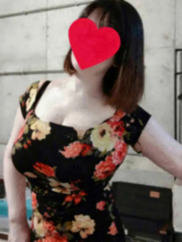 後藤さら【出張可能】さんのプロフィール｜大人の女性による、寛容力と包容力のある美蝶が戯れる、高級店でのサービスを✨ずば抜けた才覚をもつｾﾗﾋﾟｽﾄによる究極の施術を受けることができる、90分コースをぜひご堪能ください。｜東京目黒高級セレブ熟女