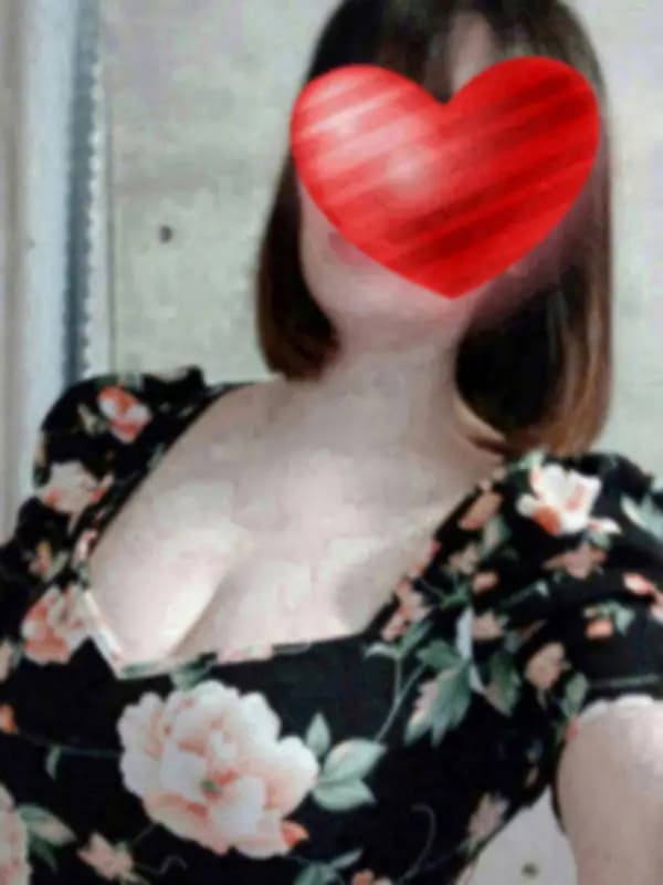 後藤さら【出張可能】さんのプロフィール｜大人の女性による、寛容力と包容力のある美蝶が戯れる、高級店でのサービスを✨ずば抜けた才覚をもつｾﾗﾋﾟｽﾄによる究極の施術を受けることができる、90分コースをぜひご堪能ください。｜東京目黒高級セレブ熟女