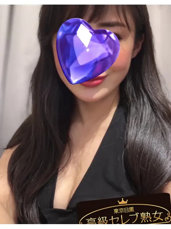 工藤みなみさんのプロフィール｜大人の女性による、寛容力と包容力のある美蝶が戯れる、高級店でのサービスを✨ずば抜けた才覚をもつｾﾗﾋﾟｽﾄによる究極の施術を受けることができる、90分コースをぜひご堪能ください。｜東京目黒高級セレブ熟女