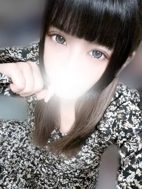 雨ノ宮くもりさんのプロフィール｜福生メンズエステ｜ナチュラ-NATURA-