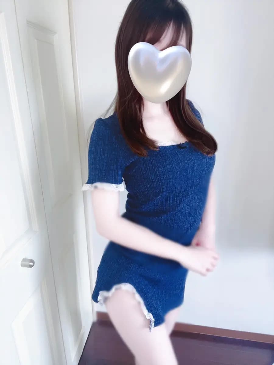 セラピスト「朝比奈さん」のプロフィール 立川/八王子/国分寺/徒歩3～6分 Luxe Aroma(ラグゼアロマ) 都心に負けない濃密な施術を