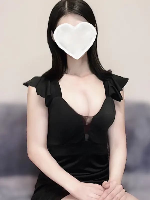 綾瀬 まお