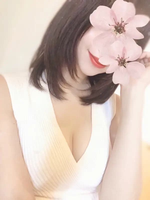 白石　芽郁さんのプロフィール｜吉祥寺エイペックス
