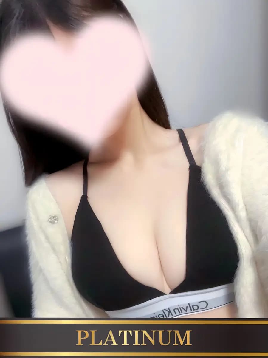 白 ゆめ | 麻布十番・六本木 Carinna〜カリナ〜麻布