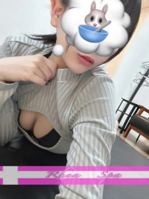 早瀬さおりさんのプロフィール|東京 メンズエステ|RHEA SPA(レアスパ)