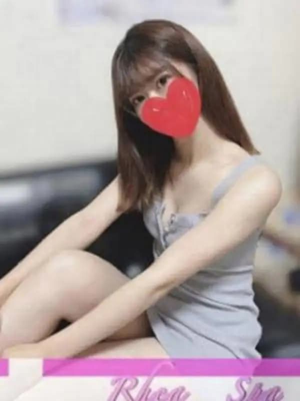 柏木えまさんのプロフィール｜東京 メンズエステ｜RHEA SPA（レアスパ）