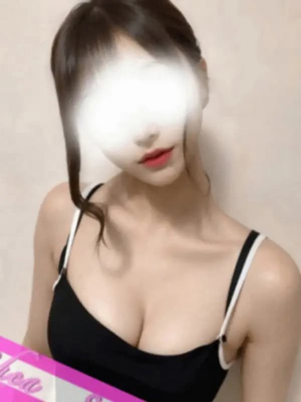 神田ひよりさんのプロフィール｜東京 メンズエステ｜RHEA SPA（レアスパ）