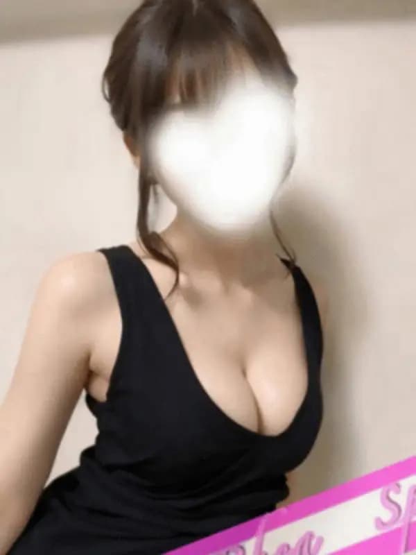 神田ひよりさんのプロフィール｜東京 メンズエステ｜RHEA SPA（レアスパ）