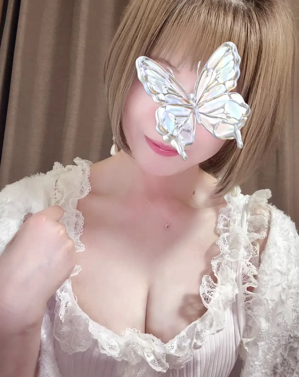 りおプロフィール｜東京都 葛西 メンズエステ 『美魔女エステ JEWEL葛西店』