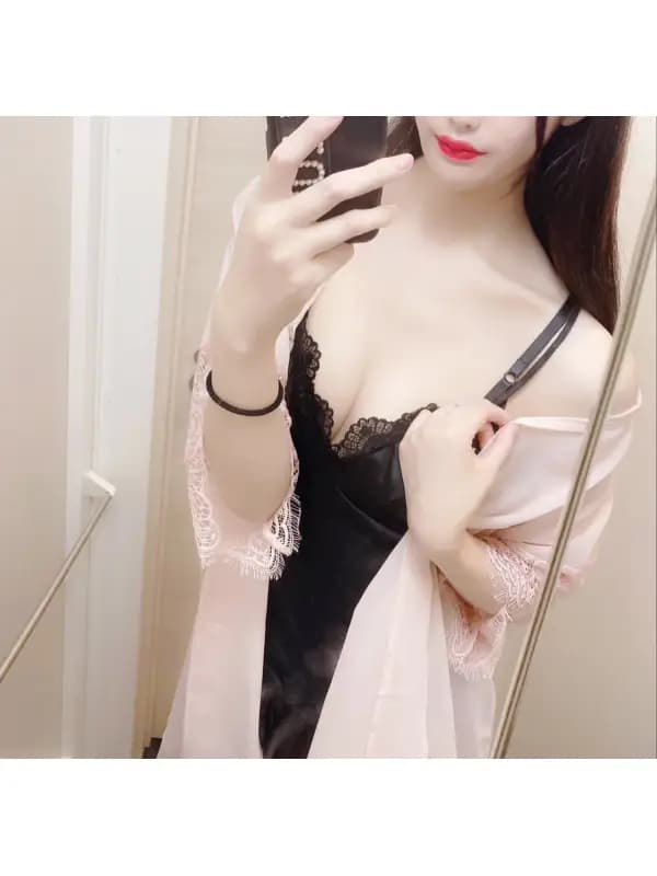 西川みれいさんのプロフィール｜代々木・南新宿・高田馬場・北参道 メンズエステ｜グランドガイアGrandGaia
