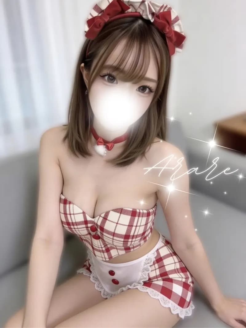 雨宮あられ