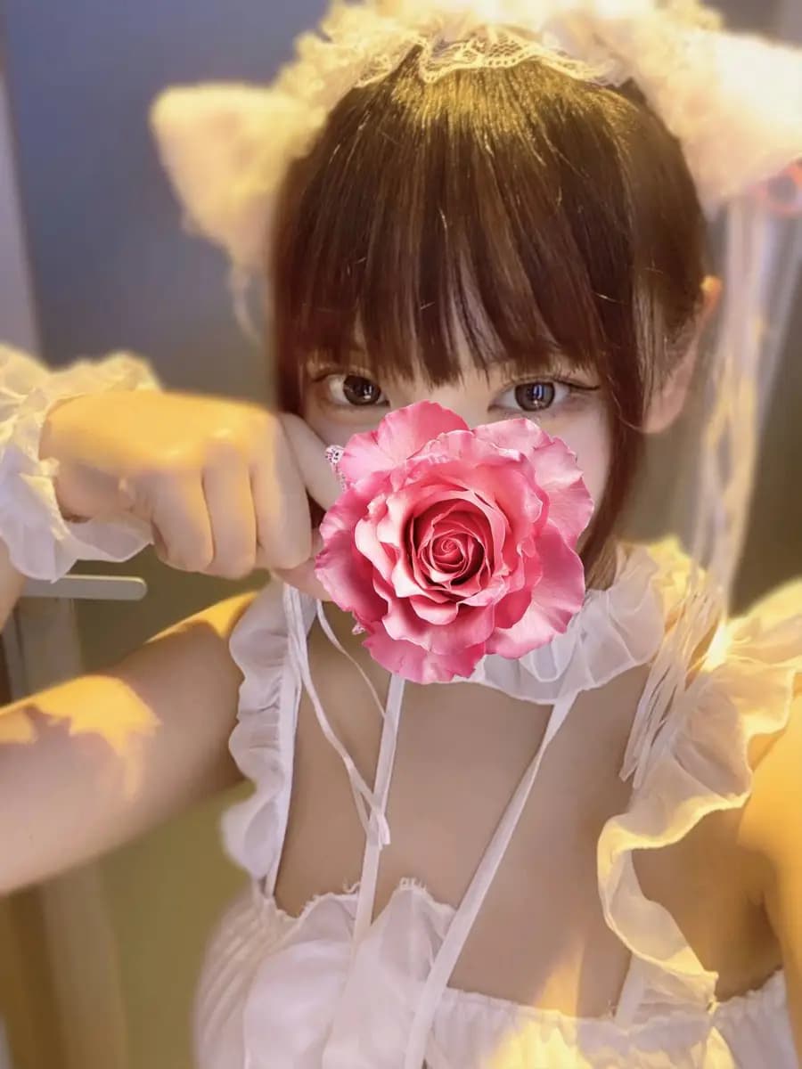 さやかプロフィール｜錦糸町 メンズエステ 「おいしい牛乳屋さん。」