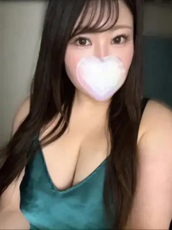 百瀬ゆいさんのプロフィール｜赤羽・秋葉原・大井町・池袋・新宿・立川・錦糸町メンズエステ｜むちむちお姉さん