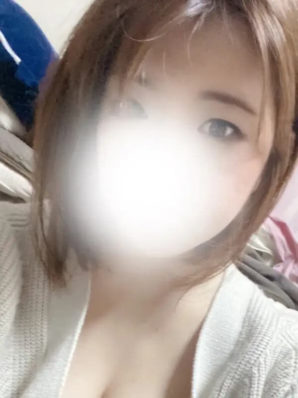 柏木ももさんのプロフィール｜赤羽・秋葉原・大井町・池袋・新宿・立川・錦糸町メンズエステ｜むちむちお姉さん