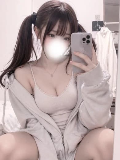 秋葉原のメンズエステなら『AROMA CROWN-アロマクラウン-』 | SSS級ゆあな プロフィール