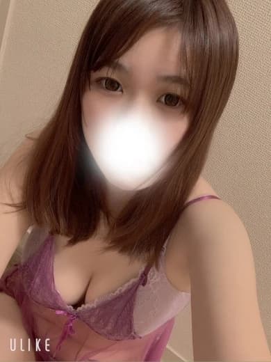 秋葉原のメンズエステなら『AROMA CROWN-アロマクラウン-』 | SS級わかな プロフィール
