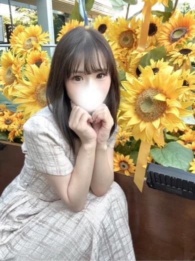 秋葉原のメンズエステなら『AROMA CROWN-アロマクラウン-』 | SS級もも プロフィール